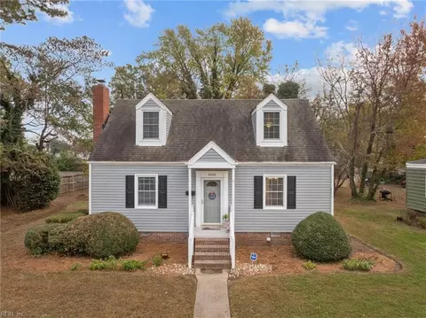 4022 Catesby Jones Dr, Hampton, VA 23669