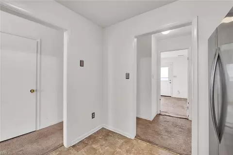 9 Owl Creek Ct, Hampton, VA 23669 photo 7