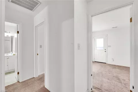 9 Owl Creek Ct, Hampton, VA 23669 photo 8