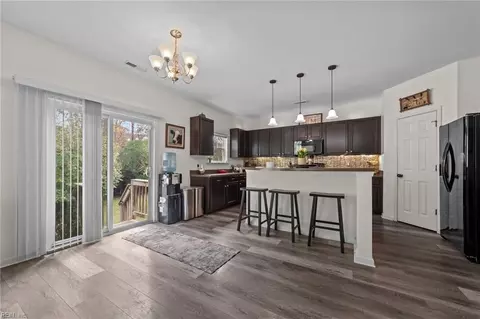217 Dogwood Rd, Yorktown, VA 23690