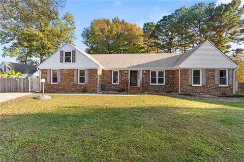 821 Weatherby Ct, Chesapeake, VA 23322