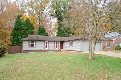 945 Lacon Dr, Newport News, VA 23608