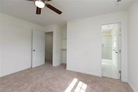 Bedroom - 102 Beach Rd, Hampton, VA 23664 photo 3 of 9
