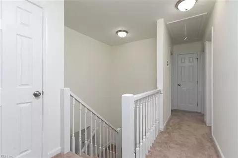 Entry Way - 102 Beach Rd, Hampton, VA 23664 photo 3 of 5