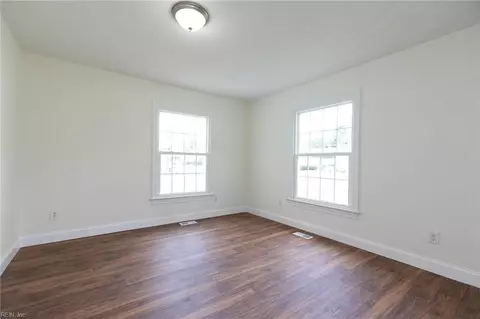 Other - 102 Beach Rd, Hampton, VA 23664 photo 1 of 9