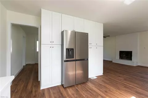 Other - 102 Beach Rd, Hampton, VA 23664 photo 3 of 9