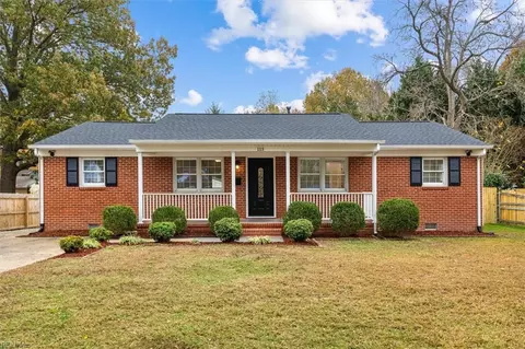 113 Fischer Dr, Newport News, VA 23602