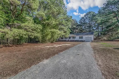 Exterior - 5517 Millwood Dr, Gloucester, VA 23061 photo 3 of 5