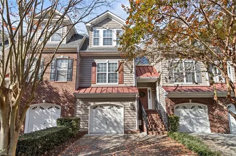 4404 Leamore Square Rd, Virginia Beach, VA 23462