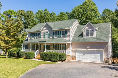 1530 Creek Knoll Ct, South Chesterfield, VA 23834
