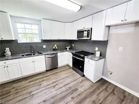 1312 Highland Ave, Portsmouth, VA 23704