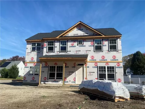 329 Michael Selby Dr, Hampton, VA 23666