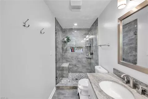 Bath - 1121 Eagle Way, Virginia Beach, VA 23456 photo 3 of 8