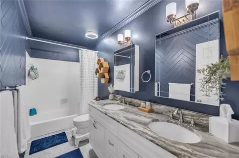 Bath - 1121 Eagle Way, Virginia Beach, VA 23456 photo 6 of 8