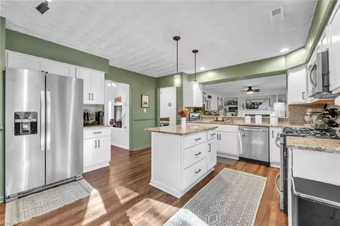Kitchen - 1121 Eagle Way, Virginia Beach, VA 23456 photo 1 of 3