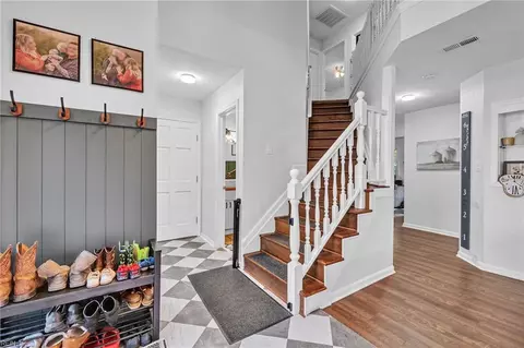 Entry Way - 1121 Eagle Way, Virginia Beach, VA 23456 photo 1 of 4