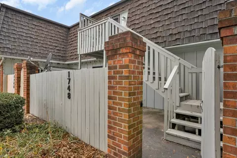 1748 Ocean Bay Dr, Virginia Beach, VA 23454