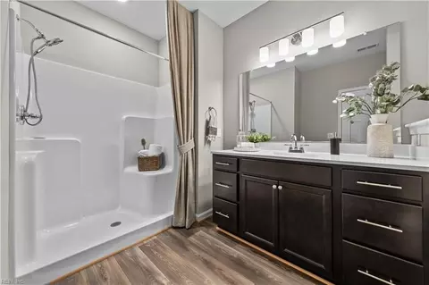 Bath - Mm Crystal Model @ Watermark, Hampton, VA 23666 photo 2 of 2