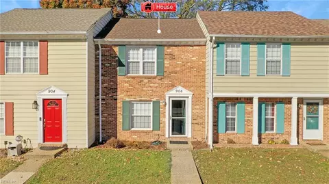 906 Ketch Ct, Chesapeake, VA 23320