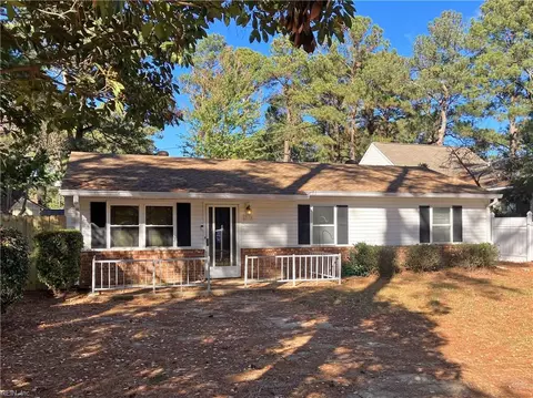 2616 Poinciana Dr, Virginia Beach, VA 23451