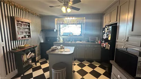 36255 Unity Rd, Zuni, VA 23898 photo 13