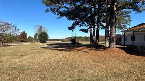 36255 Unity Rd, Zuni, VA 23898 photo 17