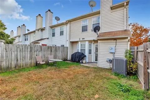 524 Hollomon Dr, Hampton, VA 23666 photo 36