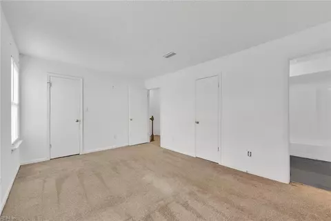 524 Hollomon Dr, Hampton, VA 23666 photo 23