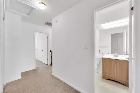 524 Hollomon Dr, Hampton, VA 23666 photo 28