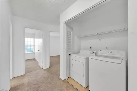 524 Hollomon Dr, Hampton, VA 23666 photo 26