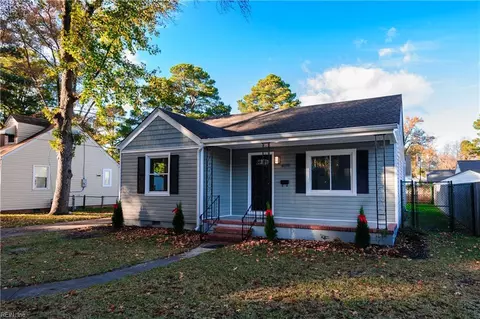 4116 Dartmouth St, Portsmouth, VA 23707