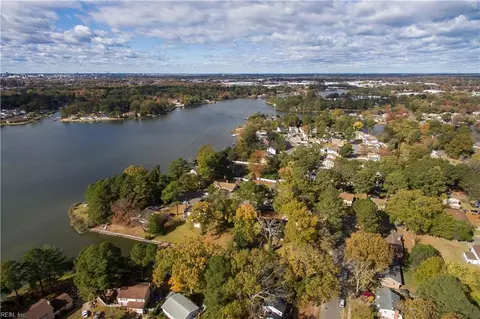 View/Area - 421 Leepoint Rd, Norfolk, VA 23502 photo 1 of 4