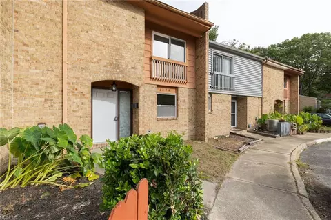 6456 Duquesne Pl, Virginia Beach, VA 23464