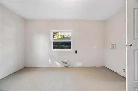 8125 Simons Dr, Norfolk, VA 23505 photo 25