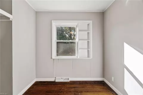 8125 Simons Dr, Norfolk, VA 23505 photo 23