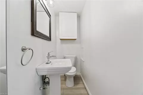 8125 Simons Dr, Norfolk, VA 23505 photo 13