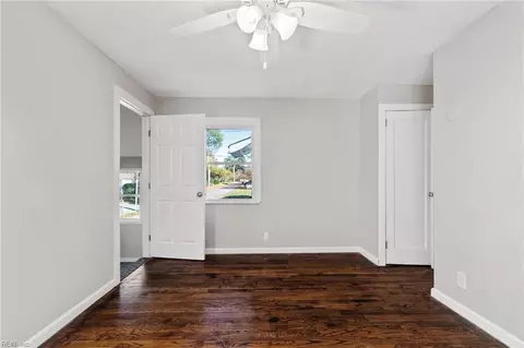 8125 Simons Dr, Norfolk, VA 23505 photo 18