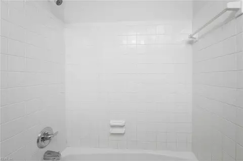 164 Cherry St, Norfolk, VA 23503 photo 13