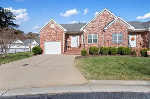 3160 Sterling Way # 37, Portsmouth, VA 23703
