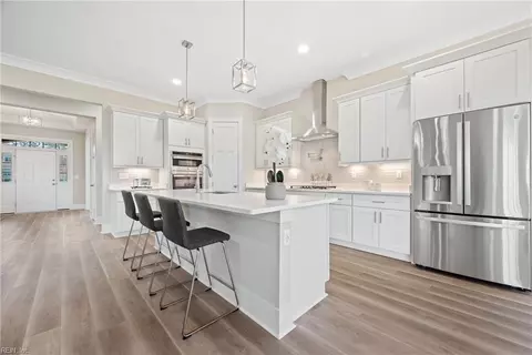 1434 Cypress Creek Pw Pkwy, Smithfield, VA 23430