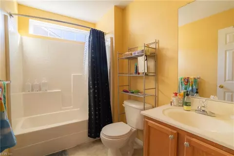 Bath - 3614 Valley Point Cres, Chesapeake, VA 23321 photo 2 of 2