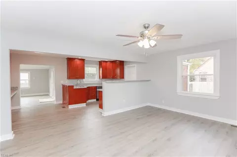Living - 171 Evans St E, Norfolk, VA 23503 photo 4 of 8
