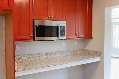 Kitchen - 171 Evans St E, Norfolk, VA 23503 photo 3 of 5