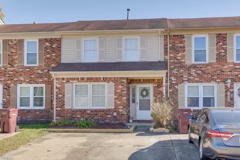 1041 Wickford Ct, Chesapeake, VA 23320