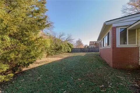 29 N Greenfield Ave, Hampton, VA 23666 photo 41
