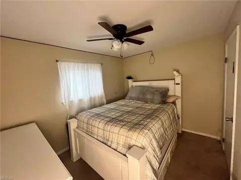 Bedroom - 515 Almond Ct, Hampton, VA 23669 photo 2 of 4
