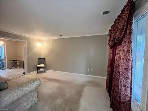 Living - 515 Almond Ct, Hampton, VA 23669 photo 2 of 2