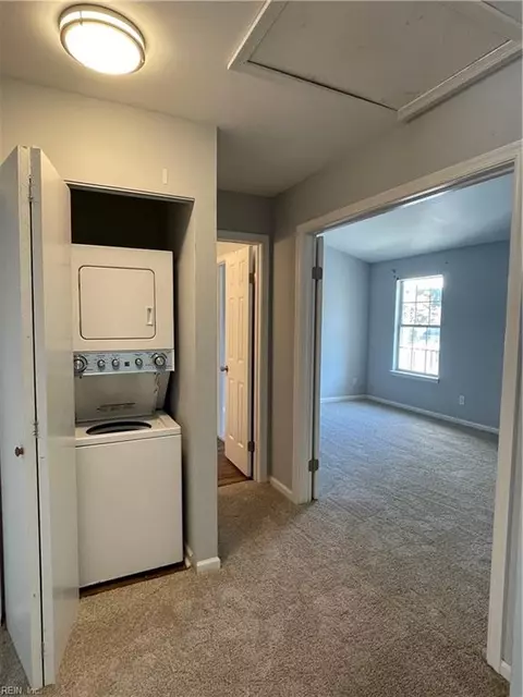 13 Inlandview Dr #B, Hampton, VA 23669 photo 13
