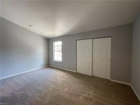 13 Inlandview Dr #B, Hampton, VA 23669 photo 16