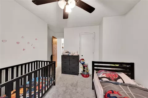 Bedroom - 913 Old Buckroe Rd, Hampton, VA 23663 photo 3 of 5